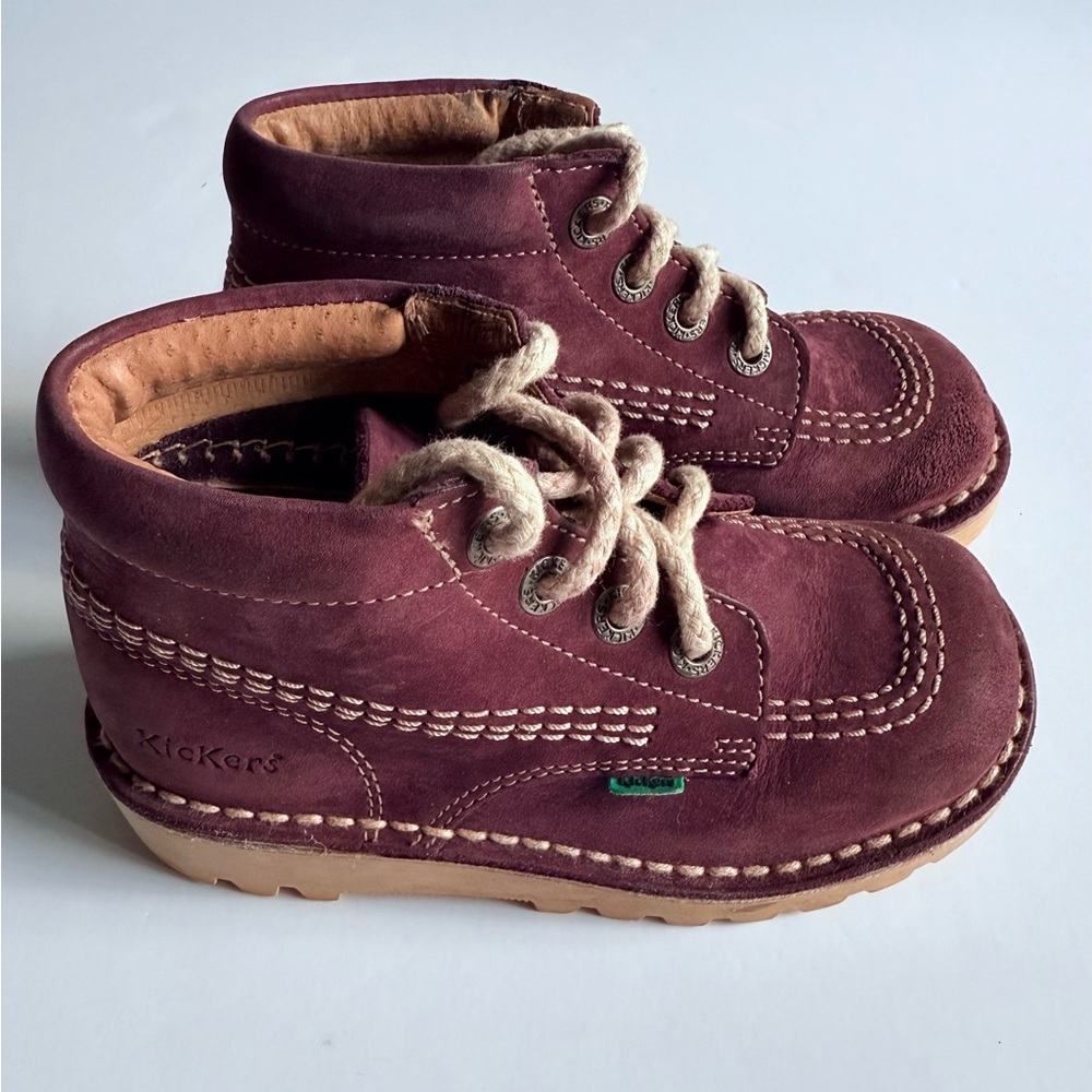 Kickers Unisex Kids Plum Suede Lace-Up Boots Size 10.5 US / 28 EU with Box